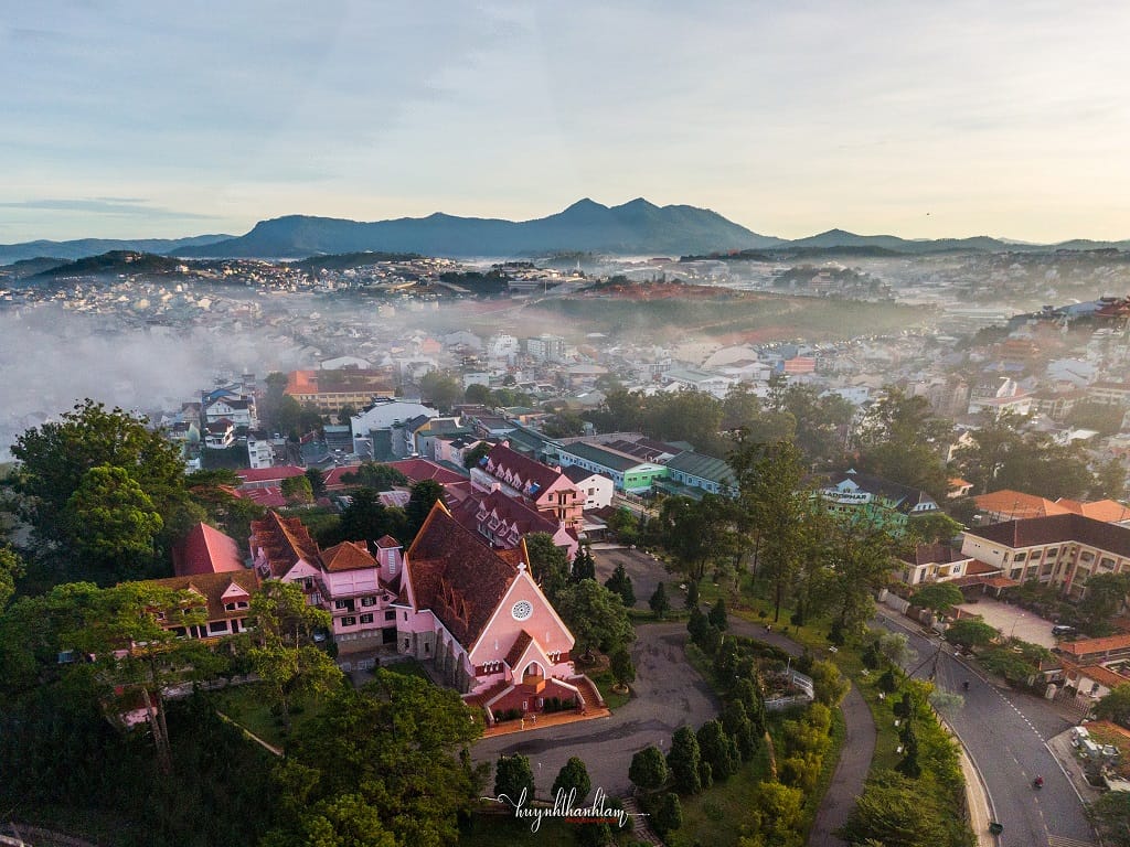 nha tho domaine de marie dau an chau au giua long da lat 3 1634623028
